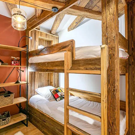 Duplex De Luxe à Avec Jacuzzi Et Hammam - Fr-1-694-357