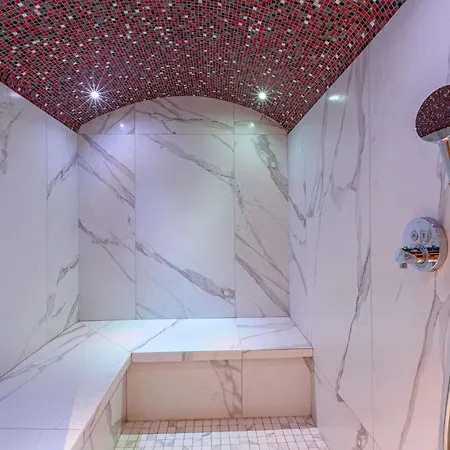 Duplex De Luxe à Avec Jacuzzi Et Hammam - Fr-1-694-357 Appartement Val-dʼIsère